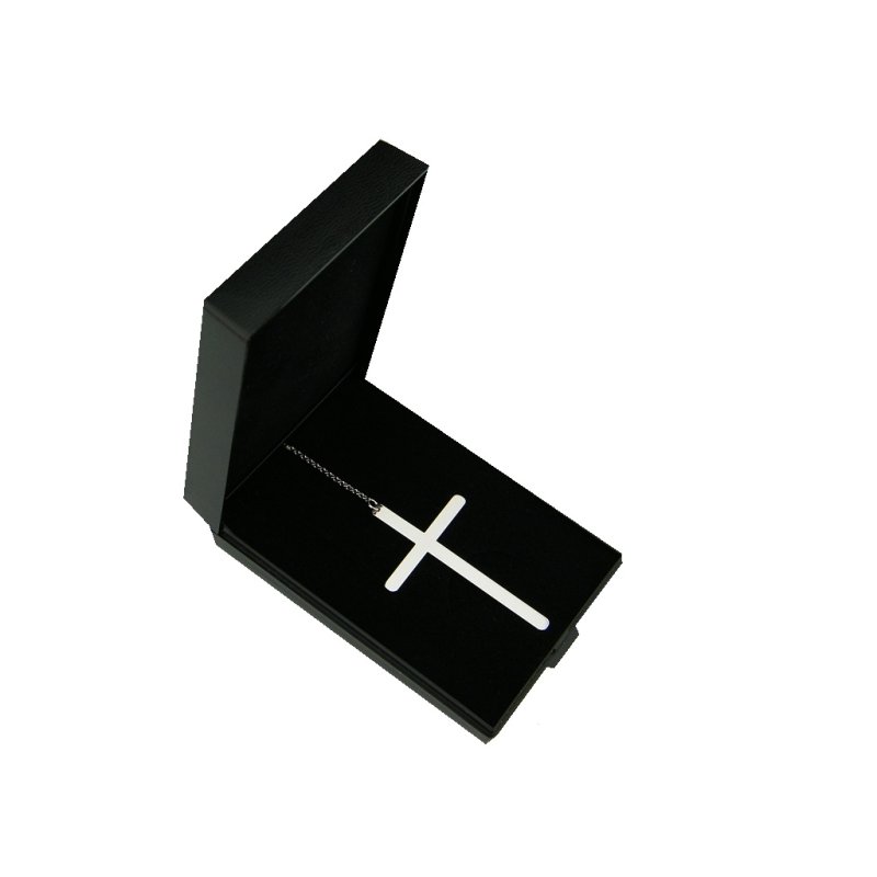 Naszyjnik damski celebrytka z krzyżykiem srebro próby 925