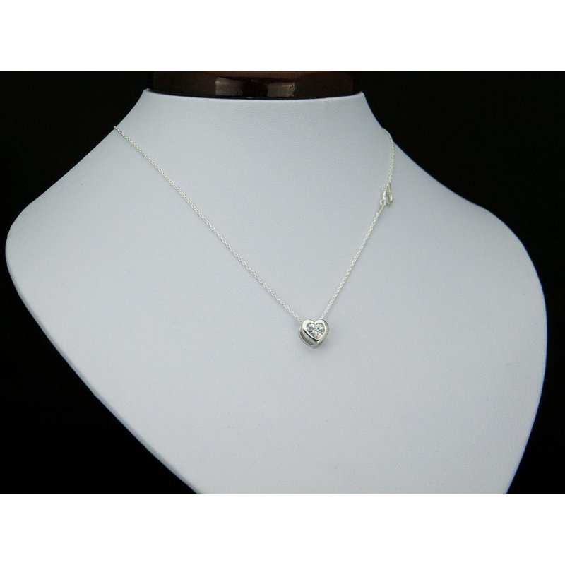 Naszyjnik damski z serduszkiem srebro próby 925