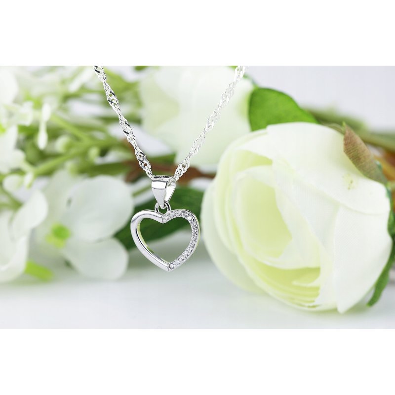 Łańcuszek damski Singapur z serduszkiem z cyrkoniami srebro próby 925