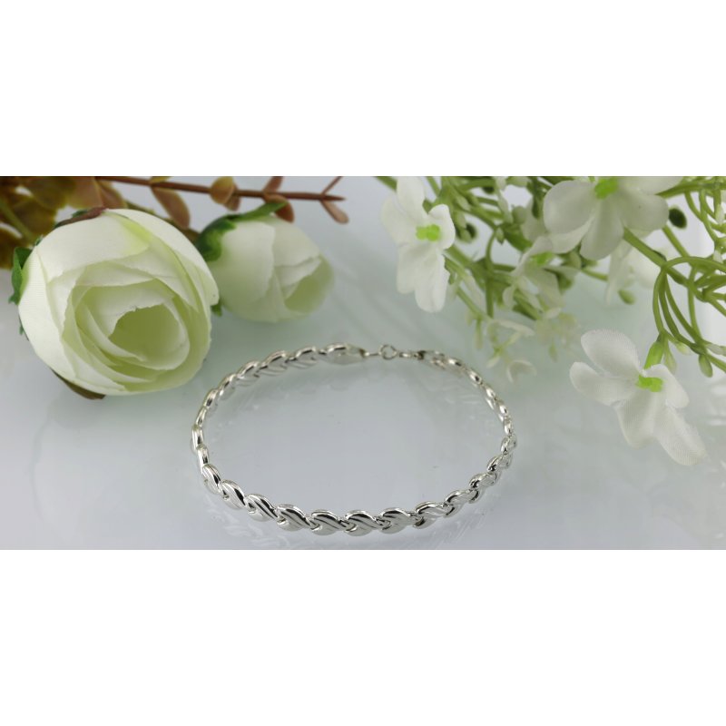 Bransoletka damska w serduszka  srebro próby 925 długość 19cm