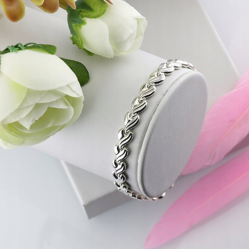 Bransoletka damska w serduszka  srebro próby 925 długość 19cm