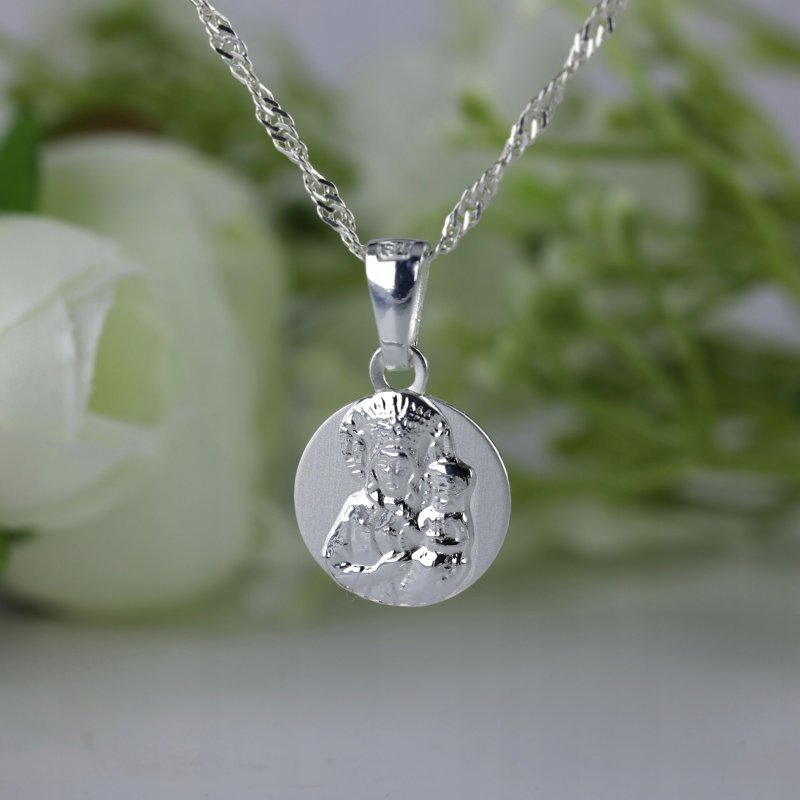 Łańcuszek damski Singapur z medalikiem Matki Boskiej Częstochowskiej srebro próby 925