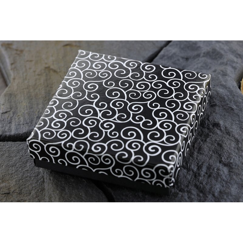 Opakowanie jubilerskie 90mmx90mmx30mm na kolczyki pierścionek komplet