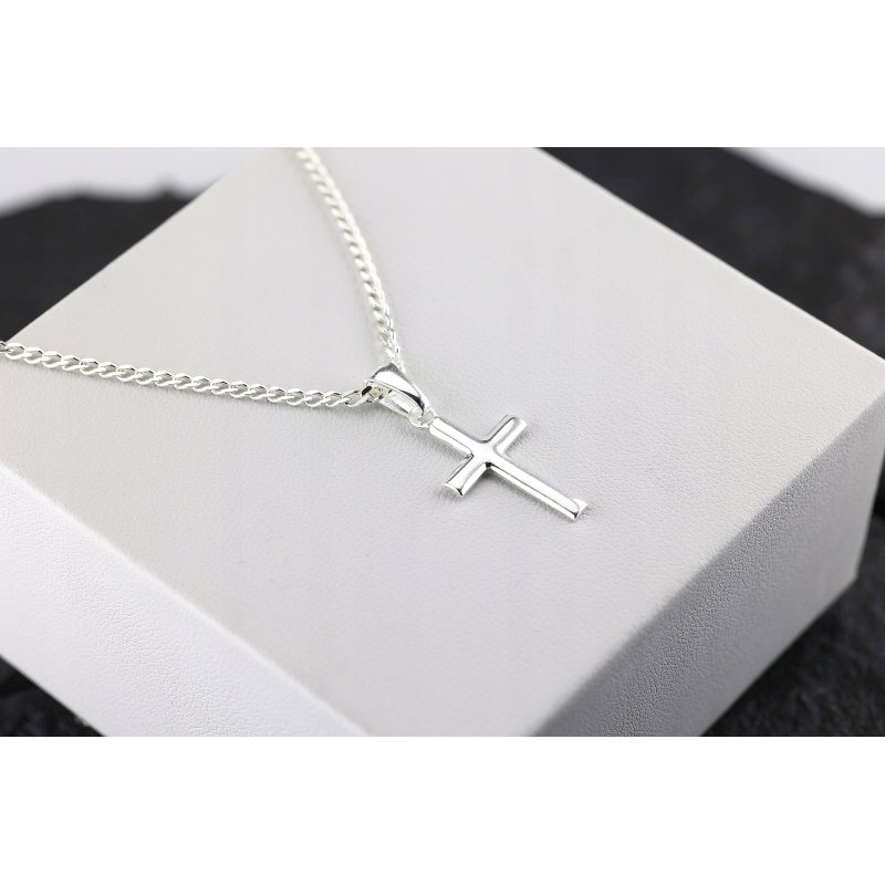 Srebrny męski łańcuszek pancerka z krzyżykiem próby 925 długość 55cm szerokość 2,5mm