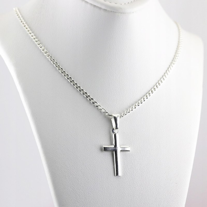 Srebrny męski łańcuszek pancerka z krzyżykiem próby 925 długość 45cm szerokość 2,5mm