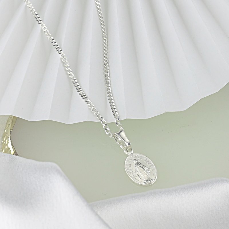 Srebrny łańcuszek z medalikiem Cudownym idealny zestaw na pierwszą Komunię Świętą