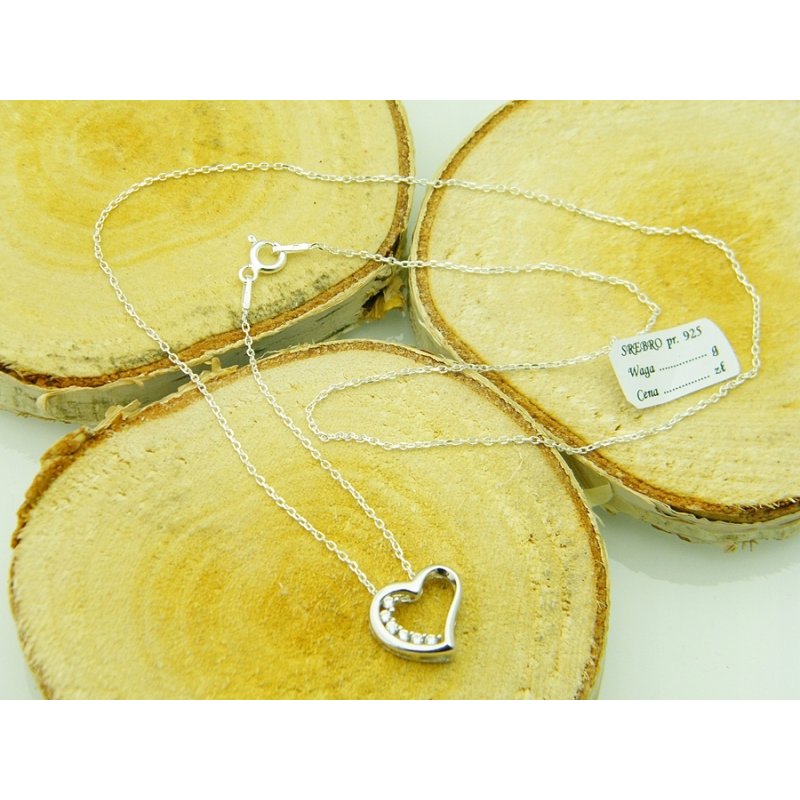 Łańcuszek damski z serduszkiem srebro próby 925