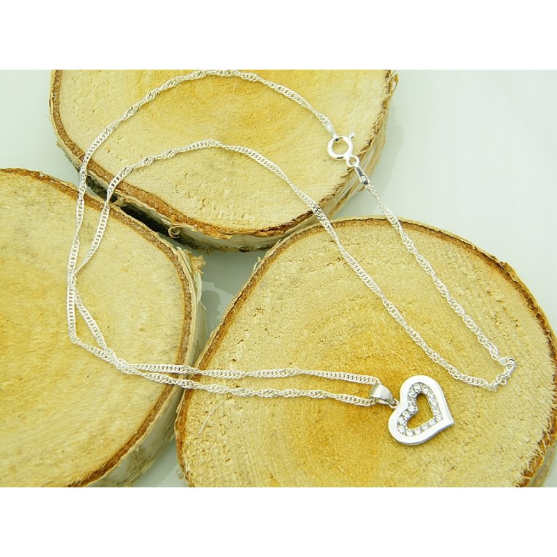 Łańcuszek damski z serduszkiem srebro próby 925