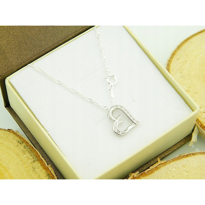 Łańcuszek damski z serduszkiem srebro próby 925