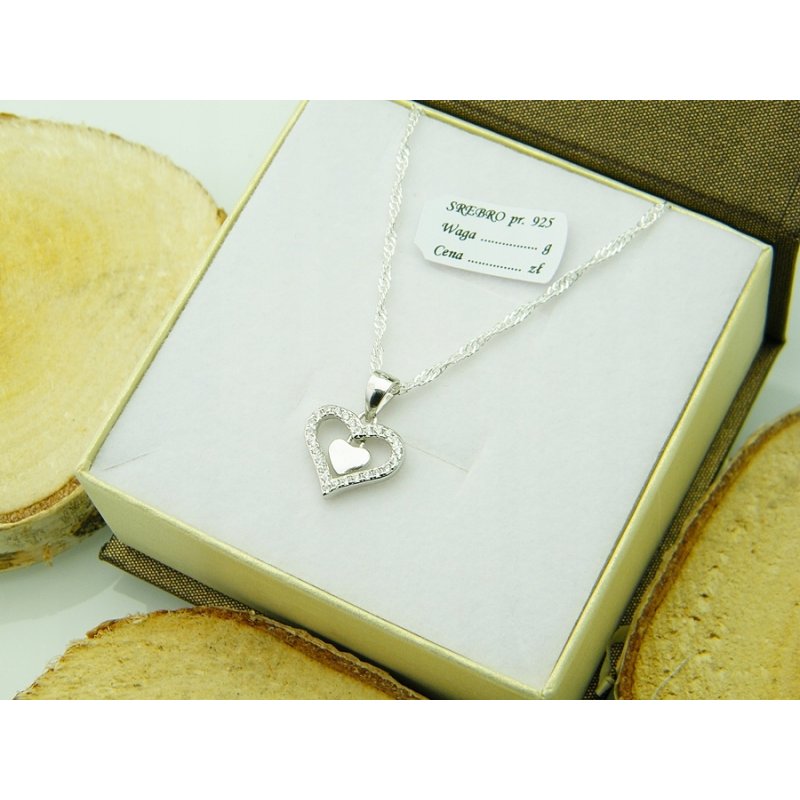 Łańcuszek damski z serduszkiem srebro próby 925
