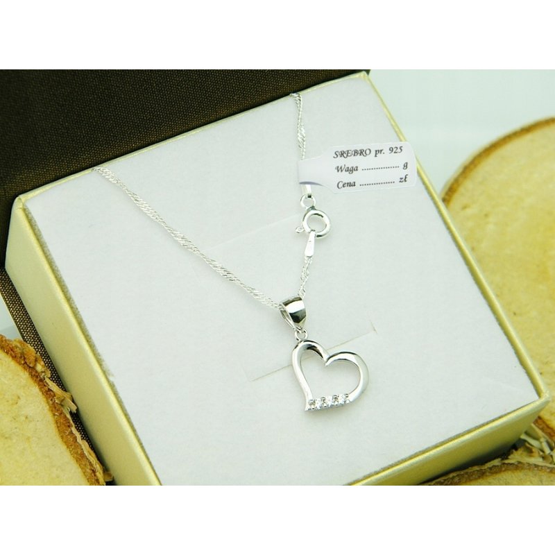 Łańcuszek damski z serduszkiem srebro próby 925