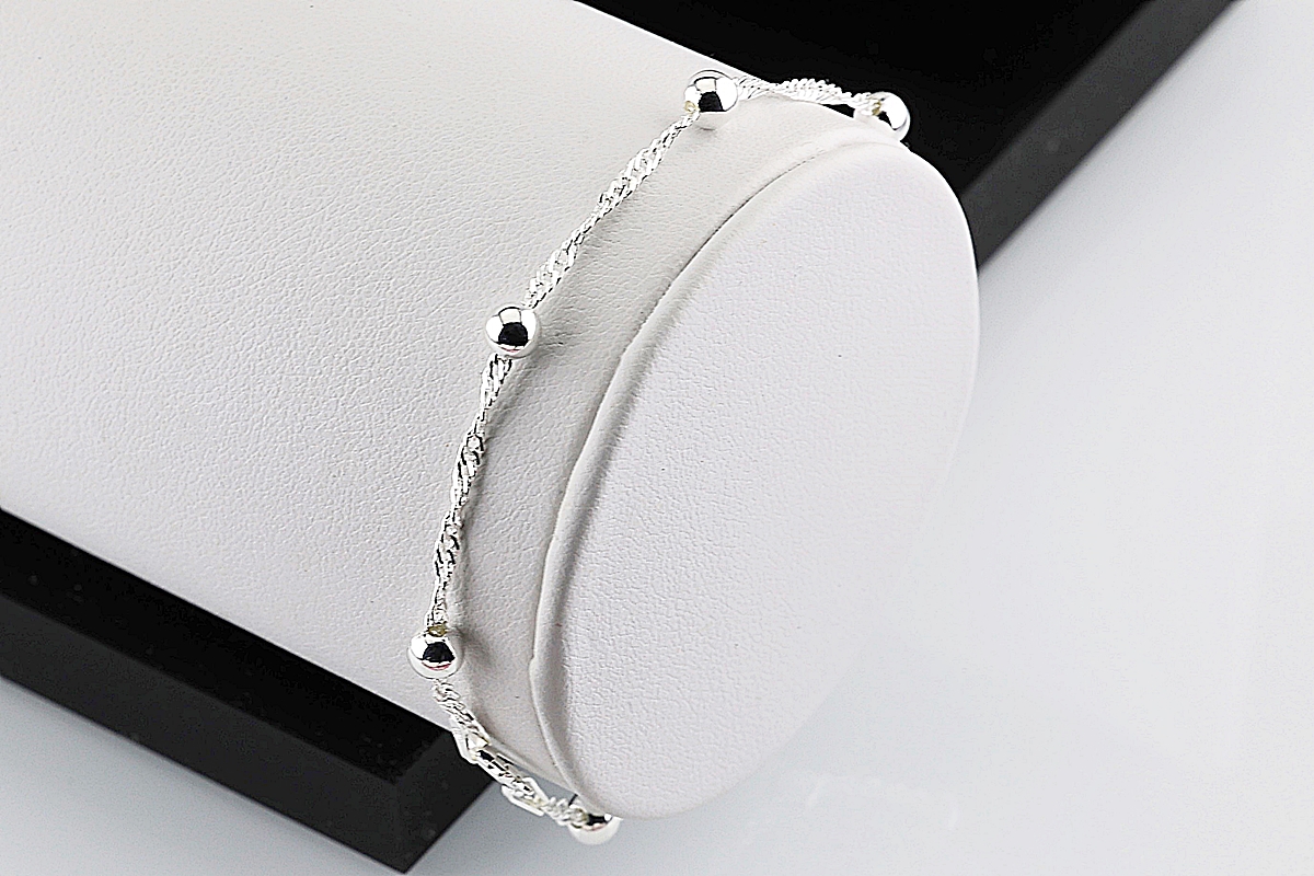 ŁAŃCUSZEK NASZYJNIK DAMSKI SREBRNY PRÓBA 925 SINGAPUR Z KULECZKAMI 45 CM Materiał srebro